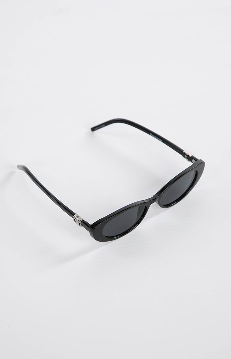 Beginning Julie Black Rounded Sunglasses
